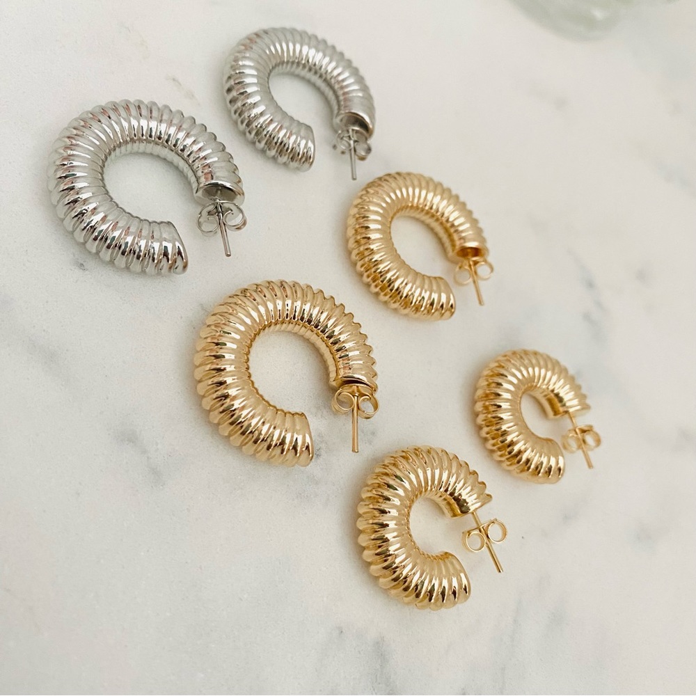 Twisted Hoops - Picture 7 of 10